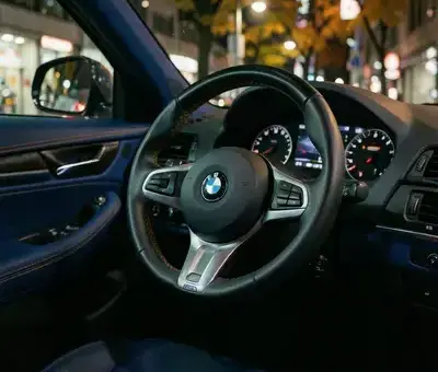 BMW M3 スポーツステアリング